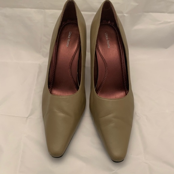 Linea Roma Camel color Heels - Picture 2 of 3